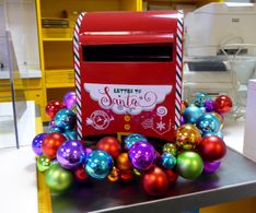 13 in der Postagentur gibt es einen Weihnachtsmann-Briefkasten