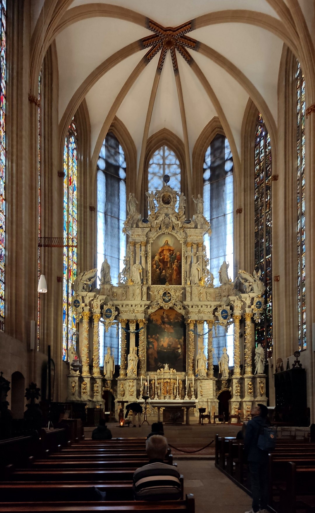 14 Blick in den Altarraum St.Marien