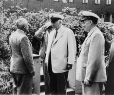 16 Theodor Heuss 1954 zu Gast in Laboe