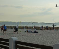 18 Training Beach-Volleyball am Abend