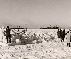 28 Erinnerung an den Eiswinter 1962, die Förde im Eis